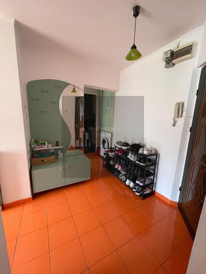 Apartament 2 camere decomandat/ sector 3/3 min metrou 1 Dec