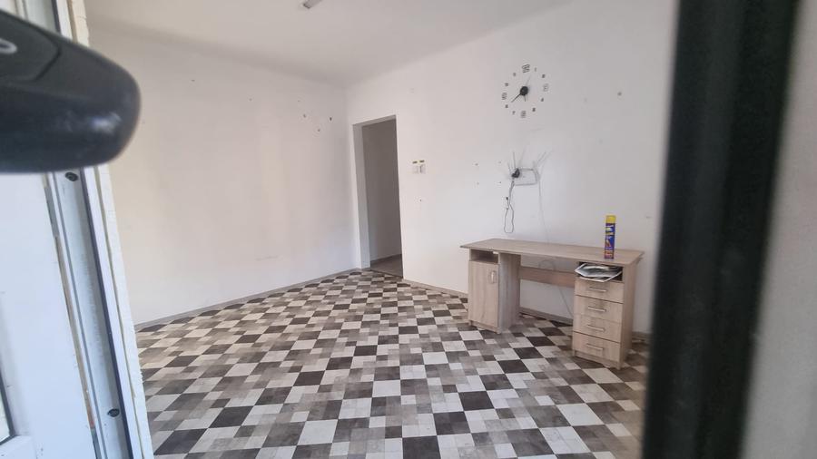 Unirii , Calea Calarasi , Hala Traian