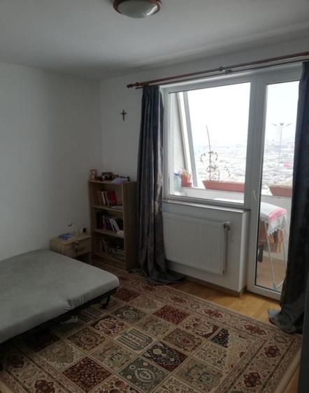 Apartament de 3 camere,64 mp, zona Vivo ,Florești