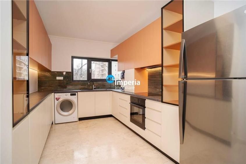 Vila 4 camere, Podul de Fier, 400 mp teren, mobilata