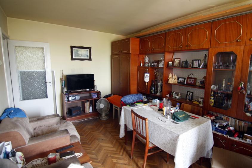 Apartament 3 camere, decomandat, centrala proprie, 3 minute de Mall