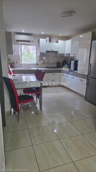De vanzare, apartament cu 3 camere, 75 mp2 - 4