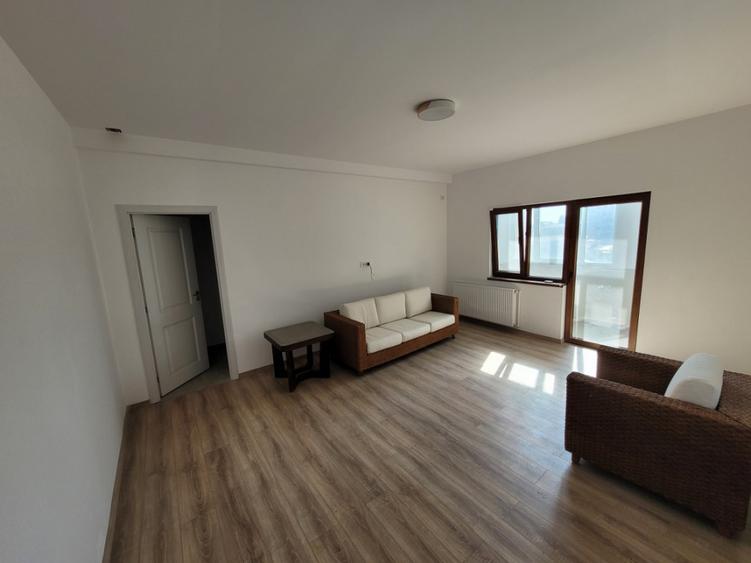 Ultracentral 5 Camere ideal regim hotelier