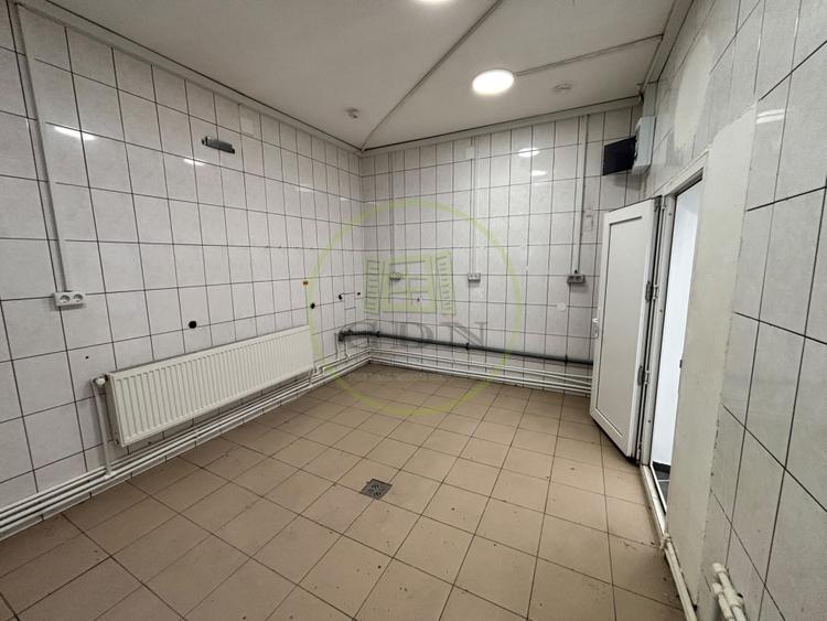 Spatiu comercial, 75mp, parter, 3 incaperi, cartier Brazda, zona Amaradia