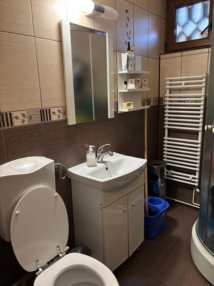 Spatiu comercial 55 mp. zona 7 Noiembrie langă Piată