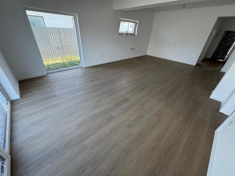 Case Napoletane Tunari , curte 400m, 0% COMISION