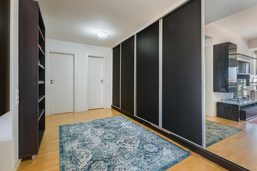 Apartament 3 camere - Vanzare - complex Delea Veche 24 - Calea Calarasilor