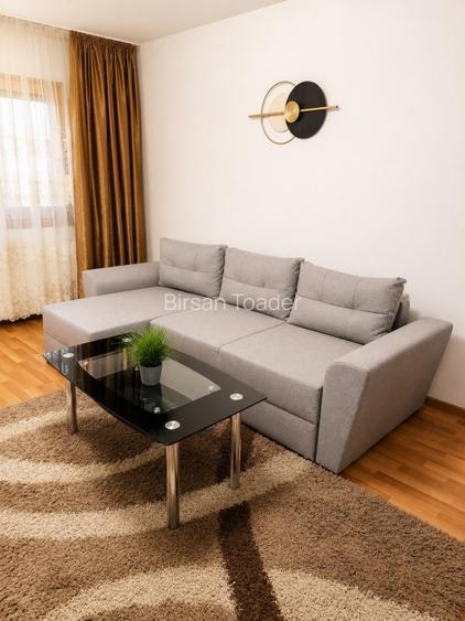Închiriez (schimb) apartament 4 camere, complet mobilat  - 5