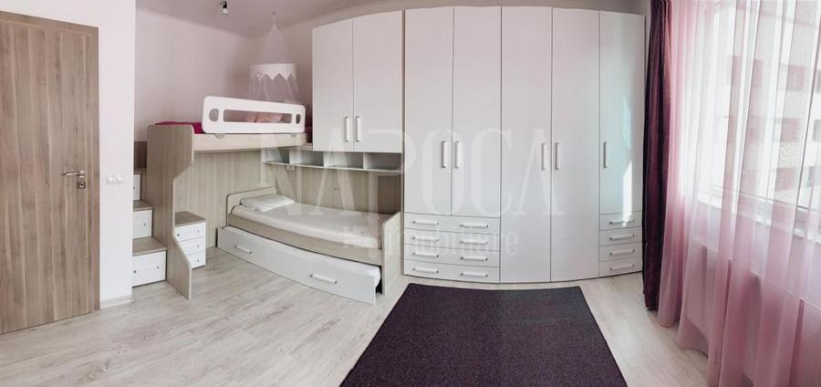 Apartament 3 camere de vanzare in Floresti