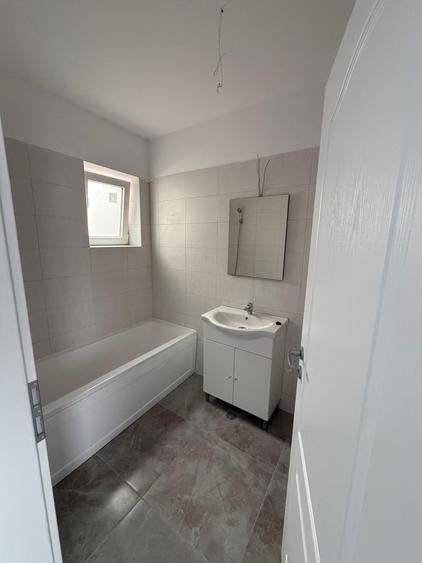 Apartament 3 camere decomandat* strada privata * mutare rapida