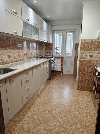 Apartament 2 camere, etaj 8/10, zona Sala Polivalenta - Bulevardul Unirii - 7