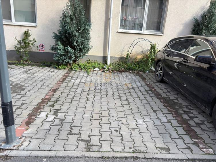 Apartament 2 camere decomandat, loc de parcare, Bd. Metalurgiei - 12