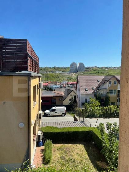 Se vinde Apartament cu doua garaje la casa - in EXCLUSIVITATE - 2