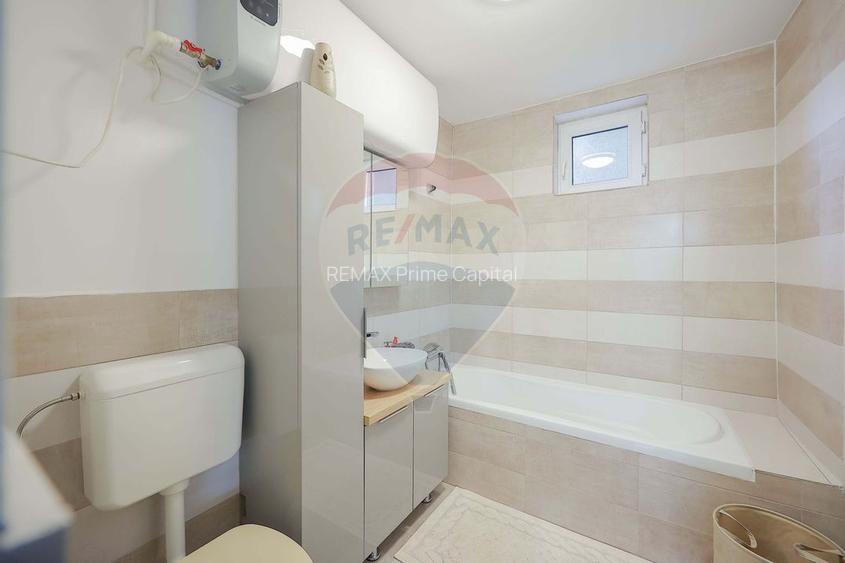 5 camere, central Nicolae Jiga, retras de la stradă, de vânzare - 27