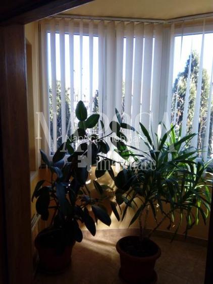 Casa 6 camere de vanzare in Floresti - 5