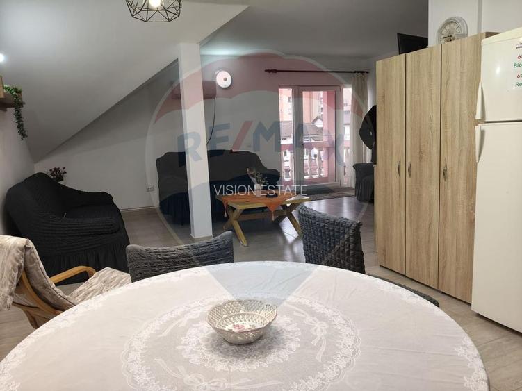 Apartament cu 3 camere de închiriat în zona Craiovita Noua - 6