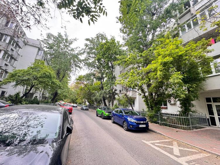 Apartament 2 camere Bloc Anvelopat – VITAN MALL - Luminos OPORTUNITATE - 16