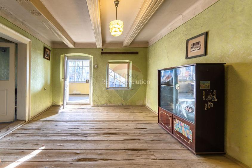 Casă cu 3 camere si teren generos de 1.519 mp în Prejmer /Comision 0% - 10