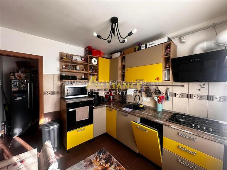 Apartament 3 camere - 12