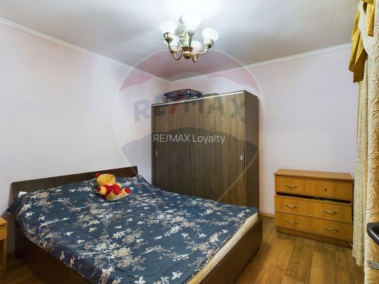 De vanzare casa si teren la pret excelent in Sector 2 - 13