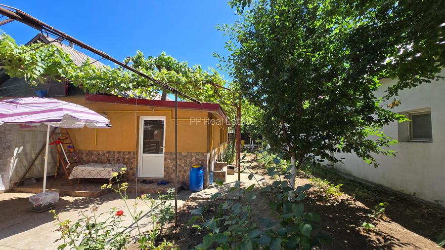 Coiciu - Casa 5 camere (constructie mixta ) + teren 345 mp - 11