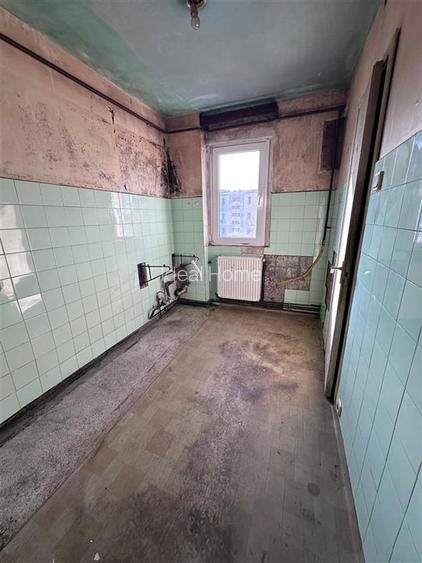 Apartament 2 camere Bd-ul Socola etaj 3 - 3