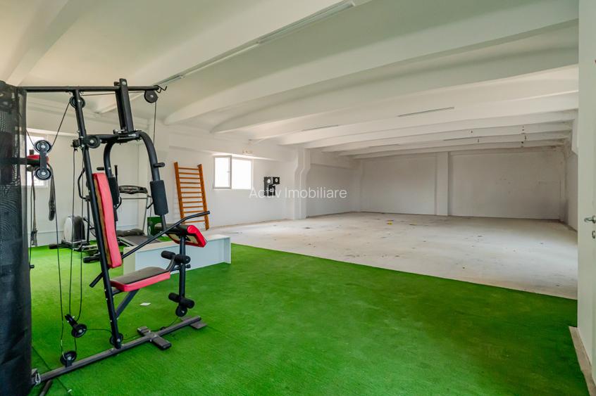 Spatiu industrial de inchiriat | 165 mp, etaj 1 | 10 locuri de parcare - 2