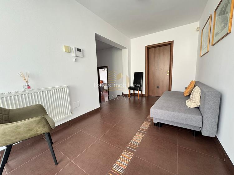 Vila de închiriat | 220mp utili | 300mp teren | Jacuzzi | Buna Ziua | 5 camere - 10