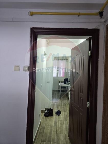 DE VANZARE Apartament 2 camere RENOVAT 2024 - 34