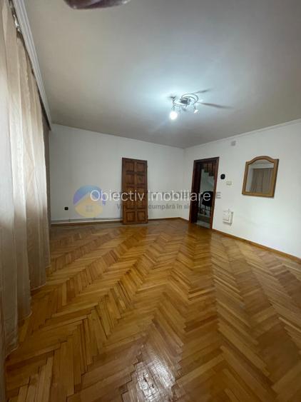 Vila com.Alexandru cel Bun, Ursulet - 12