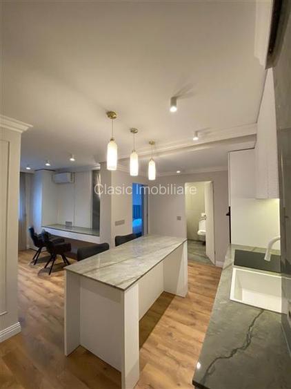 Vanzare apartament 3 camere de LUX cu terasa, zona Piata Cipariu Centru, Cluj-Na - 2
