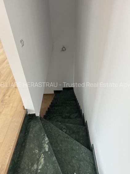 Apartament duplex , parcare . - 6