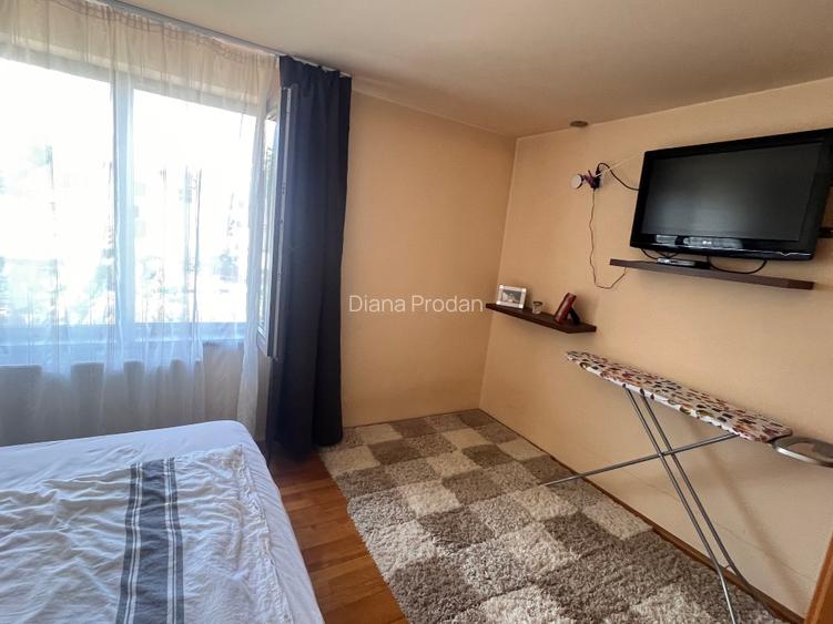 Casă de vânzare ultracentrală  - 2