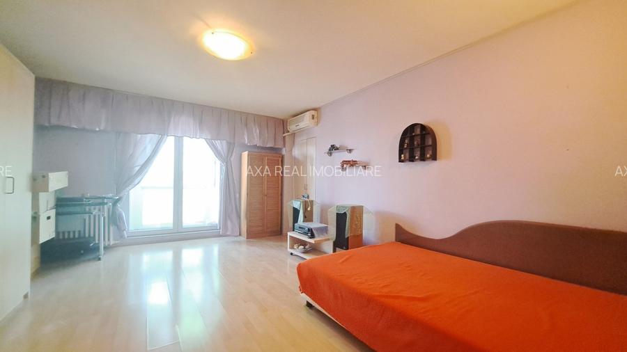 De vanzare I 3 camere I Nerva Traian - Goga I et. 3 I - 3