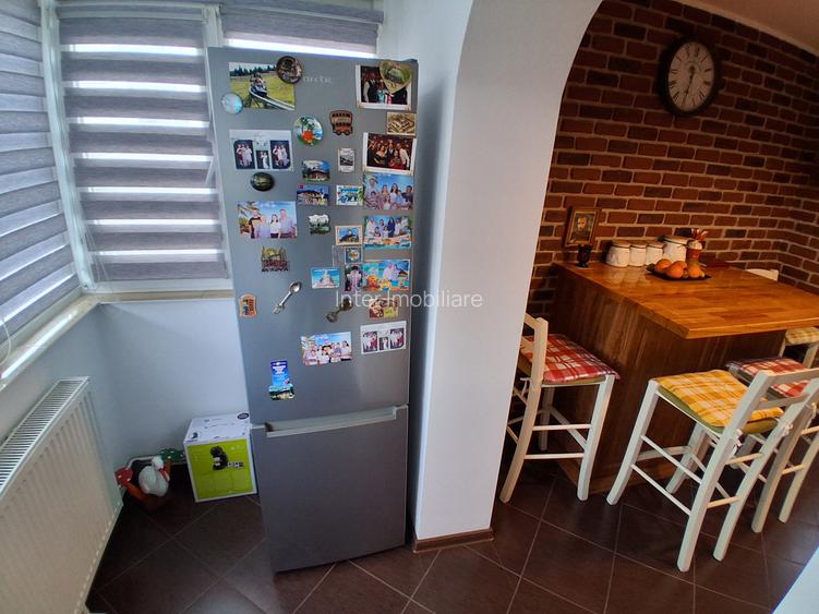 CANTA MOARA DE FOC 2 CAMERE DECOMANDAT ET.2 RENOVAT SI MOBILAT COD 162091 - 13