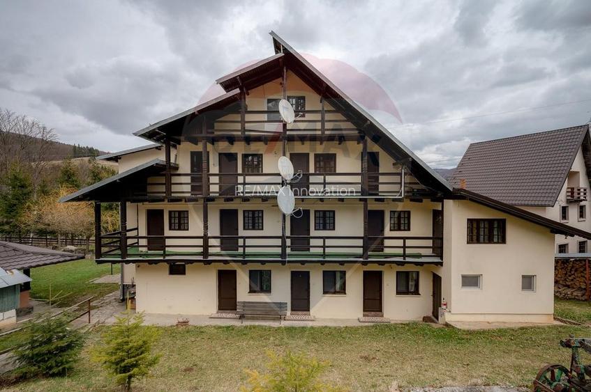 Vanzare Pensiune Valea Doftanei - 2