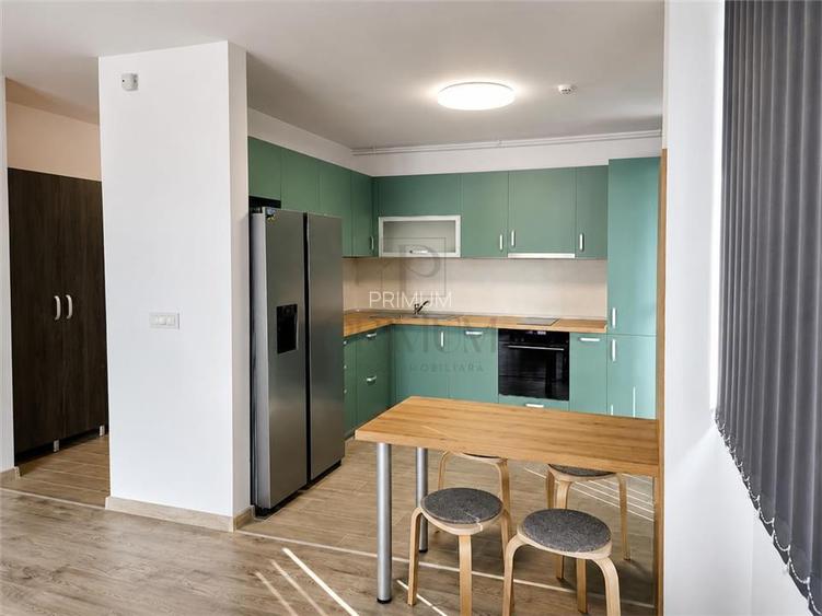 ARADULUI - PENTHOUSE - 2 CAMERE - 2 PARCARI SUBTERANE - TERASA 50 MP - CENTRALA - 3