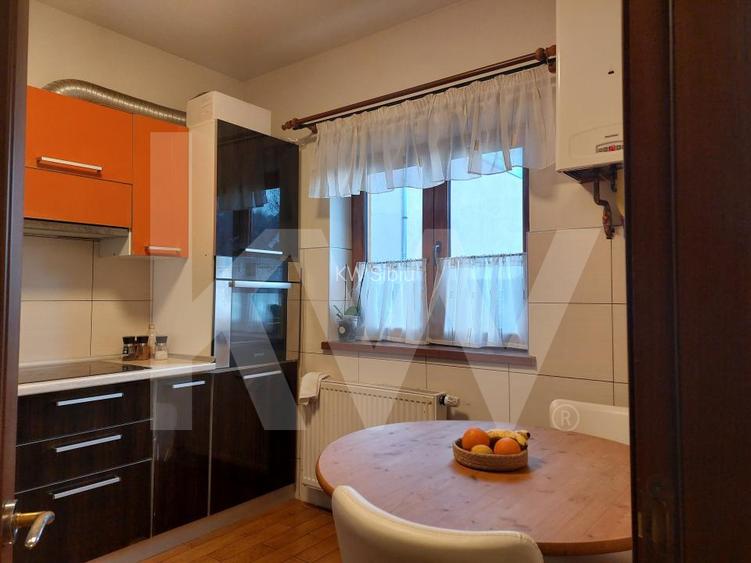 Casa tip duplex de vanzare in Cisnadie 3 dormitoare curte 2 locuri de parcare - 3