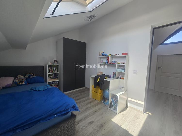 Apartament pe 2 niveluri,et.1+mansarda,3 dormitoare,2 bai,Popas Pacurari: 160956 - 31