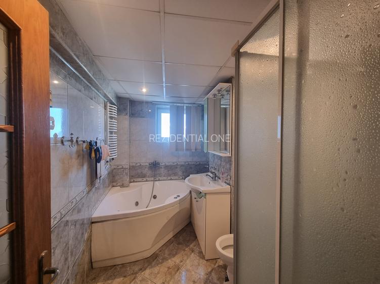 Apartament-spectacol/ 101 mp utili/ living de 54 mp! Unic în Bacău! - 10