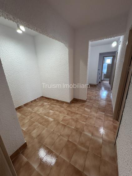 Apartament 3 camere, cf 1A, dec, etaj 4/4, Zona Democratiei - 6