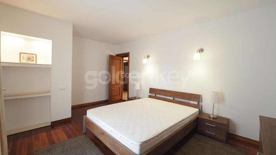 Vilă superba cu 8 camere, mobilata modern, piscina - 25