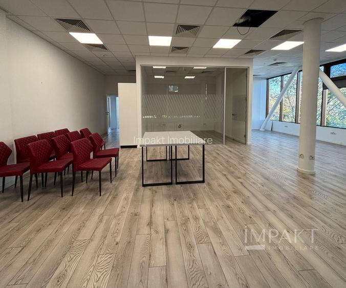 Spațiu comercial modern, zona-centrala complet amenajat pentru birouri - 3