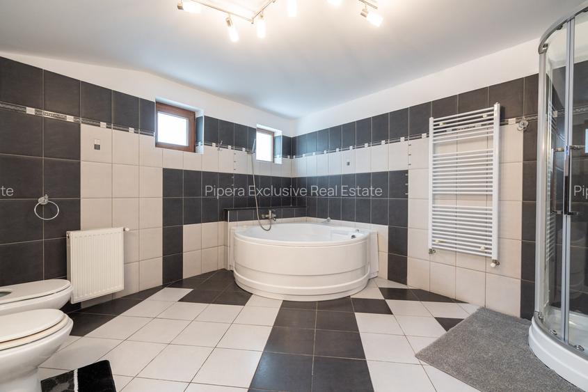 Vilă stradală Iancu Nicolae – 252 mp, ideală birouri/clinică, curte și parcare . - 21