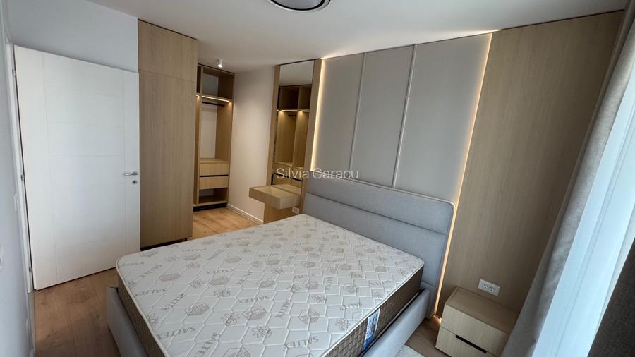 Proprietar închiriez ap 2 camere Lux - 12