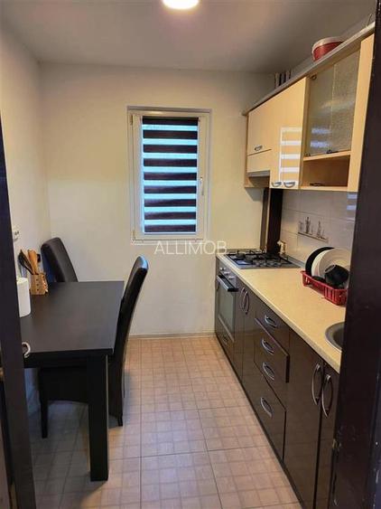 Apartament 3 camere in Ploiesti, zona Republicii, 8 Martie - 7