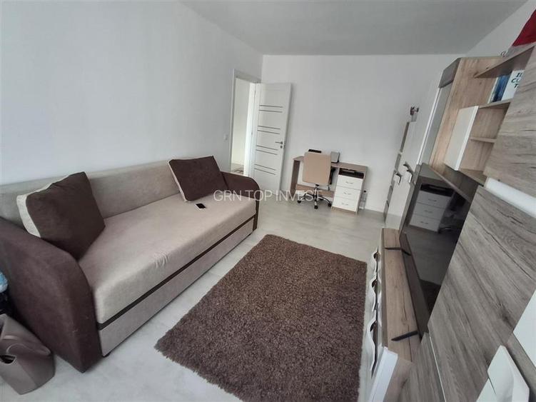 Apartament 3 camere decomandat pivnita zona Vasile Aaron - 16