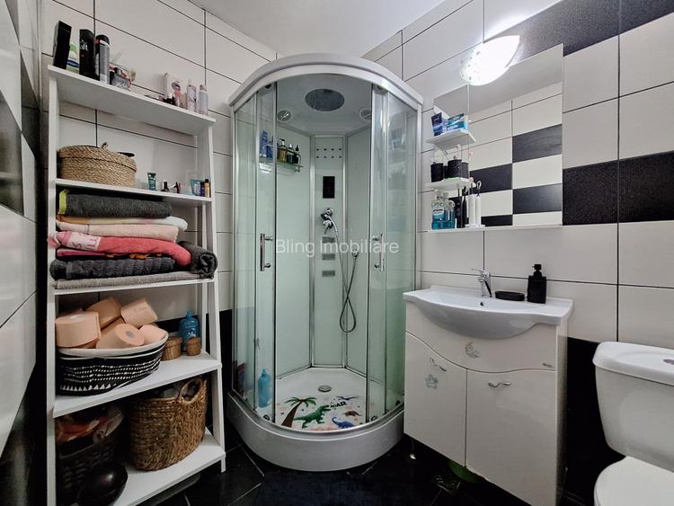 Apartament cu 2 camere, decomandat, 2 balcoane, zona Porii - 8