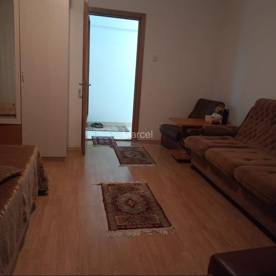 Garsoniera 1 camera zona Stadion Primăverii  - 2