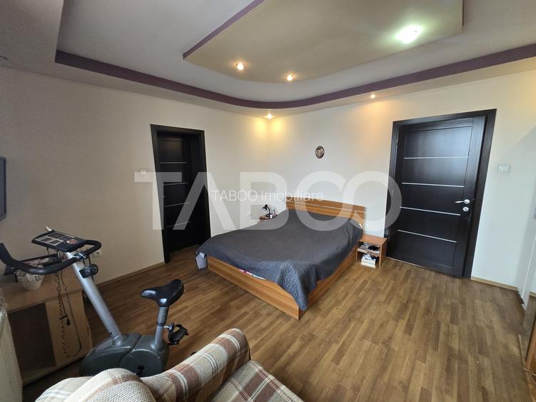 Casa de inchiriat 177mp 7 camere cu baie proprie zona Lupeni Sibiu - 4